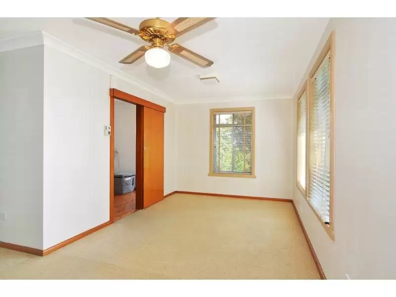 27 Elder Crescent, Nowra Sold by Integrity Real Estate - image 3