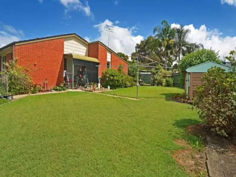 6 Neale Place, Bomaderry Sold by Integrity Real Estate - image 9