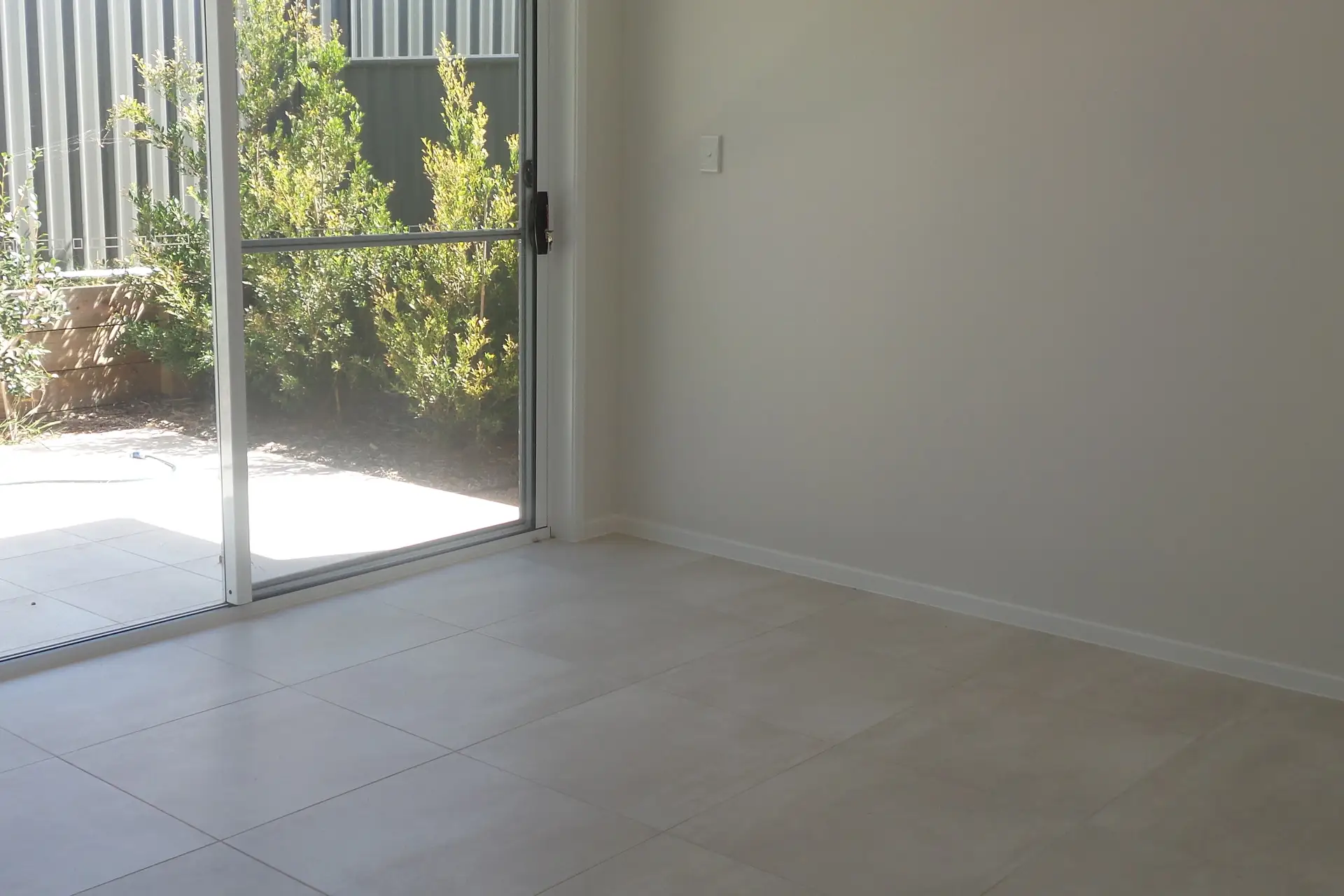 8/50 Isa Road, Worrigee Leased by Integrity Real Estate - image 3