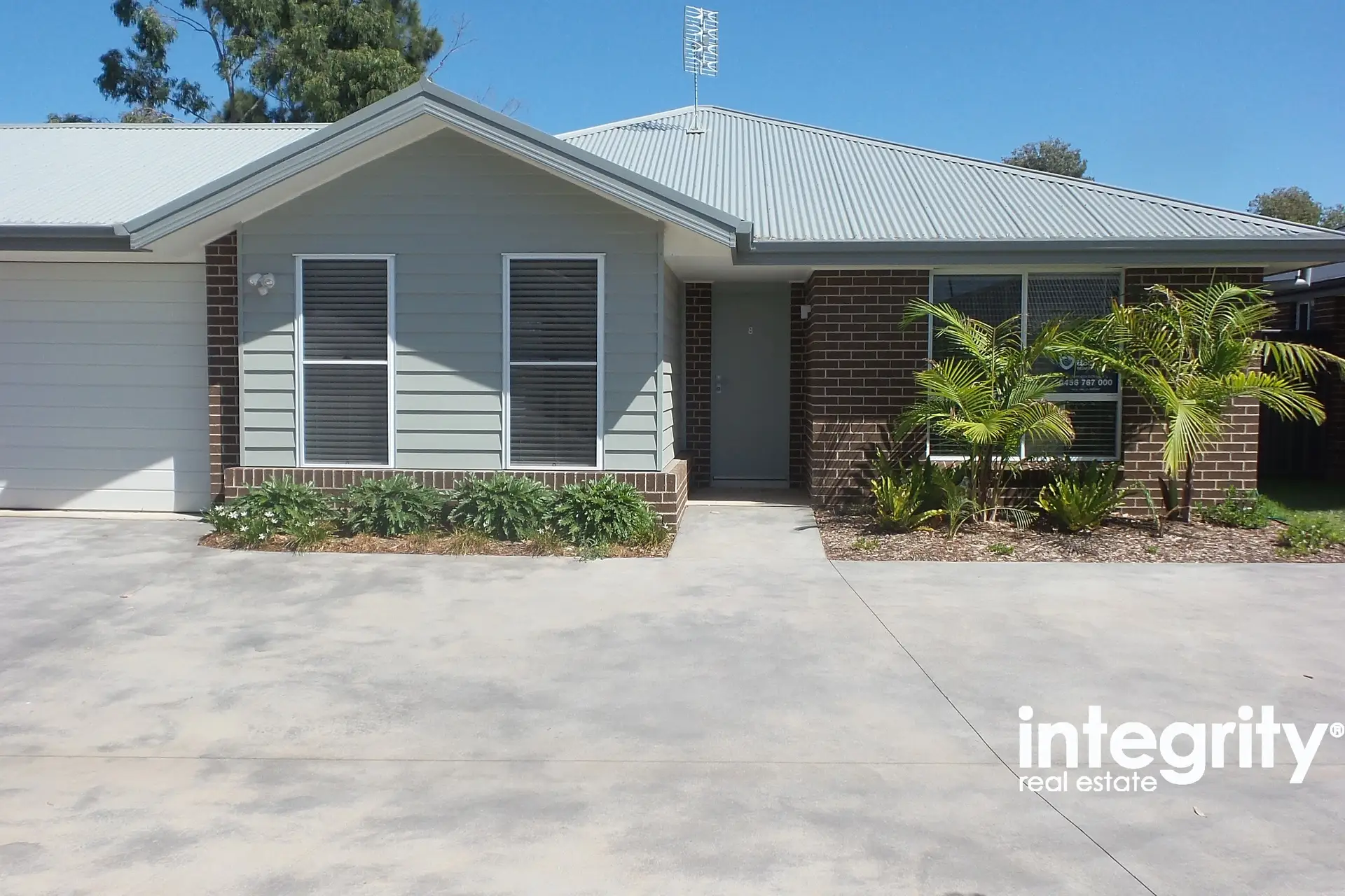 8/50 Isa Road, Worrigee Leased by Integrity Real Estate
