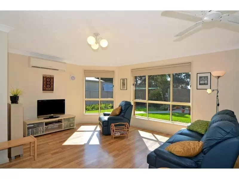 8 Mountain Ash Place, Worrigee Sold by Integrity Real Estate - image 2