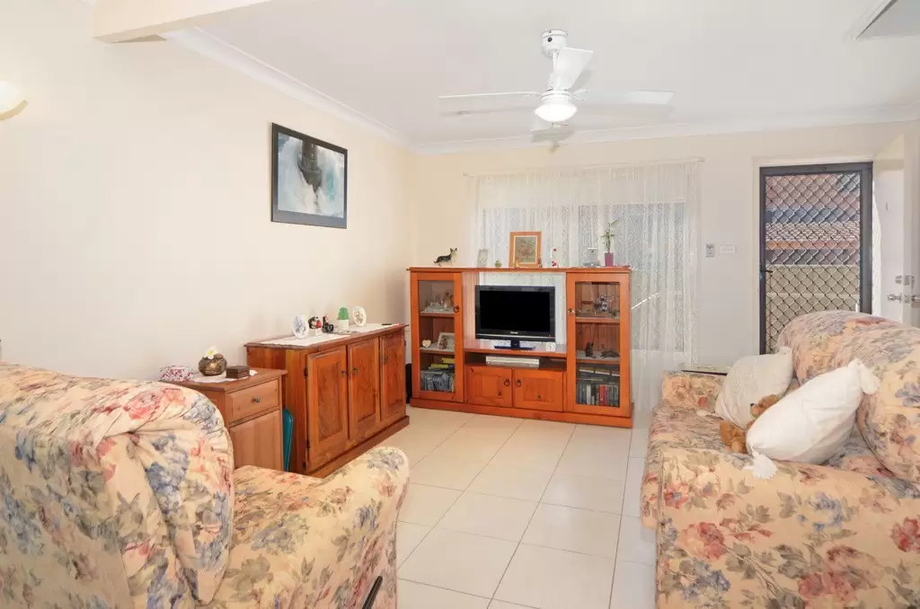 4/6 Campbell Place, Nowra Sold by Integrity Real Estate - image 2