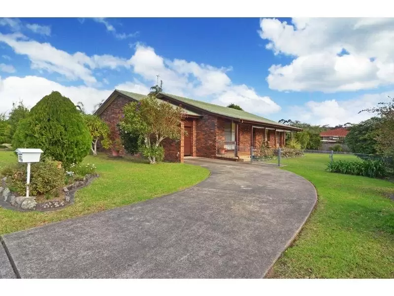 12 Chatsworth Crescent, North Nowra Sold by Integrity Real Estate - image 1