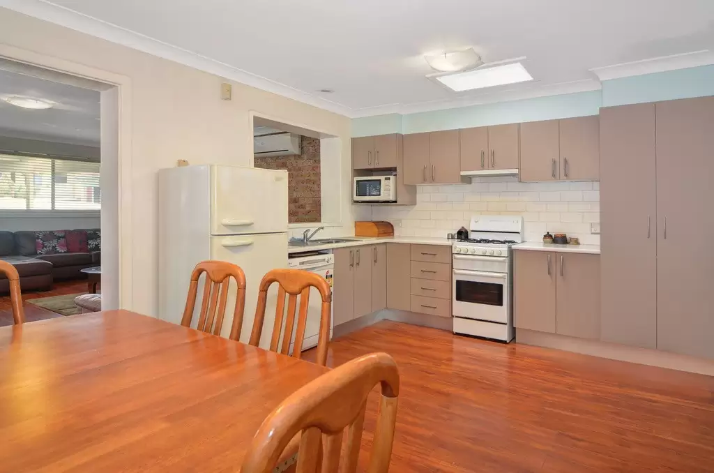 93 Salisbury Drive, Nowra Sold by Integrity Real Estate - image 3