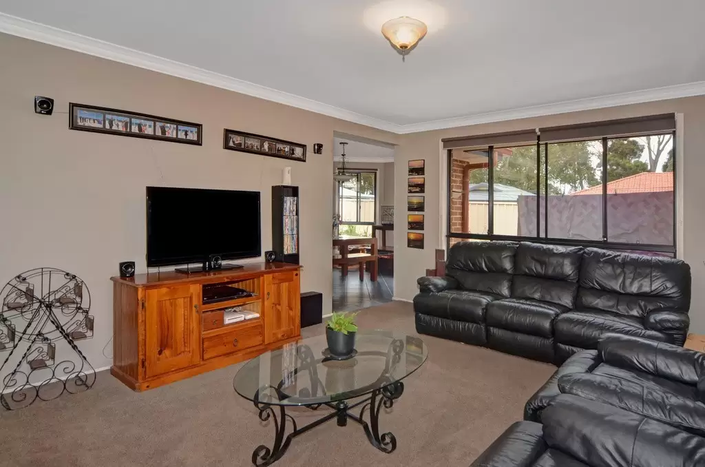 55 Rayleigh Drive, Worrigee Sold by Integrity Real Estate - image 2