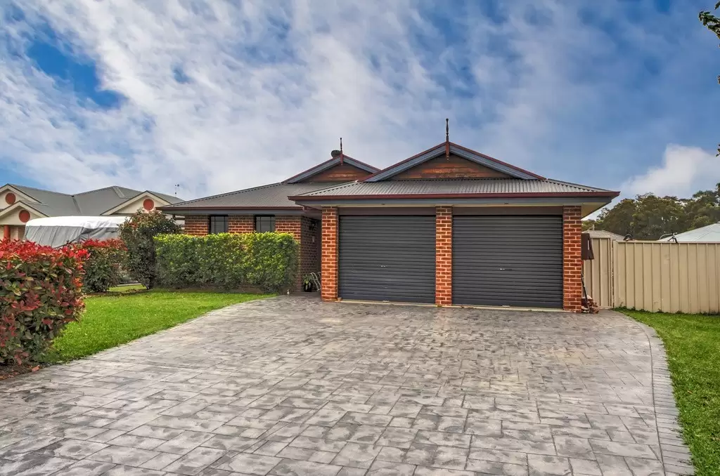 55 Rayleigh Drive, Worrigee Sold by Integrity Real Estate - image 1