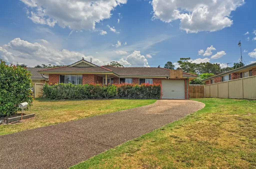 5 Hoskin Street, North Nowra Sold by Integrity Real Estate - image 1