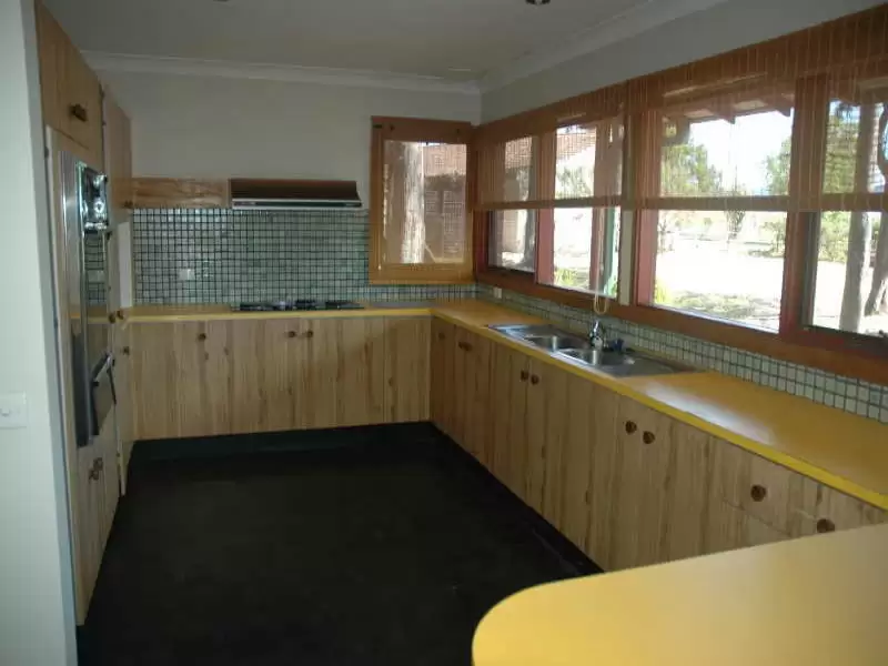 Nowra Sold by Integrity Real Estate - image 6