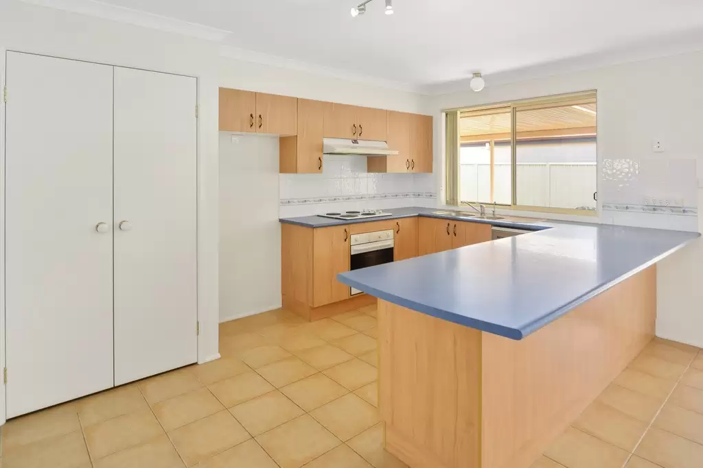 4 Stanbury Place, Worrigee Sold by Integrity Real Estate - image 3