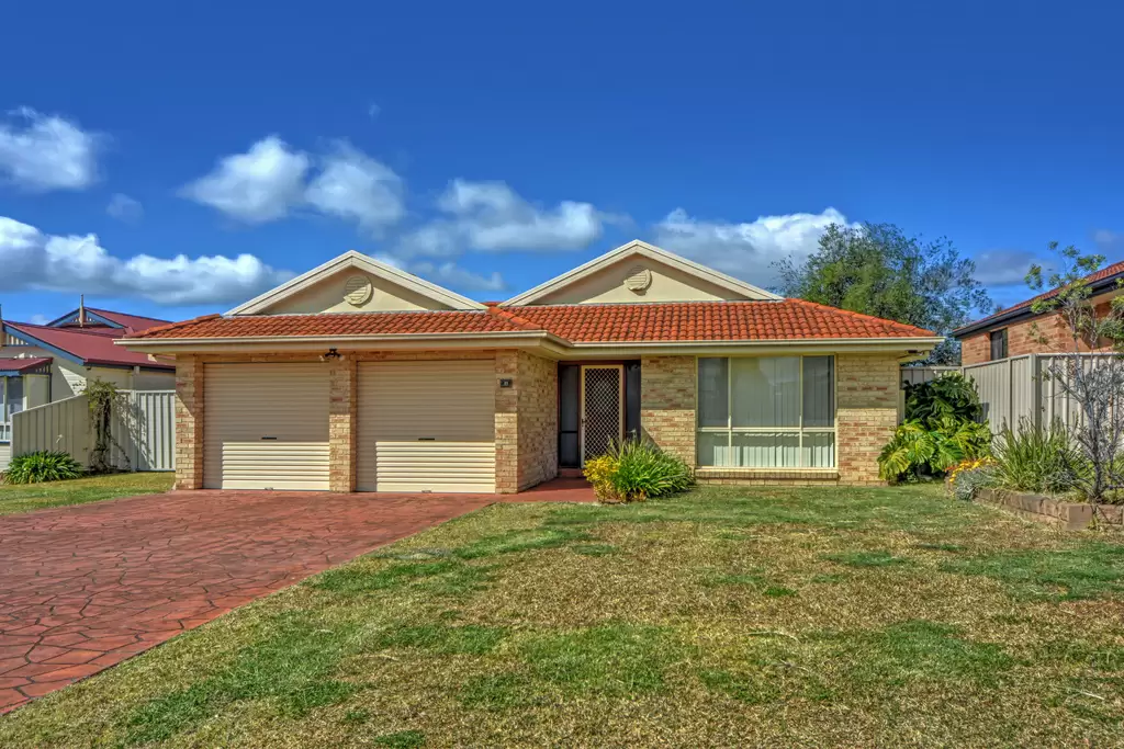 4 Stanbury Place, Worrigee Sold by Integrity Real Estate - image 1