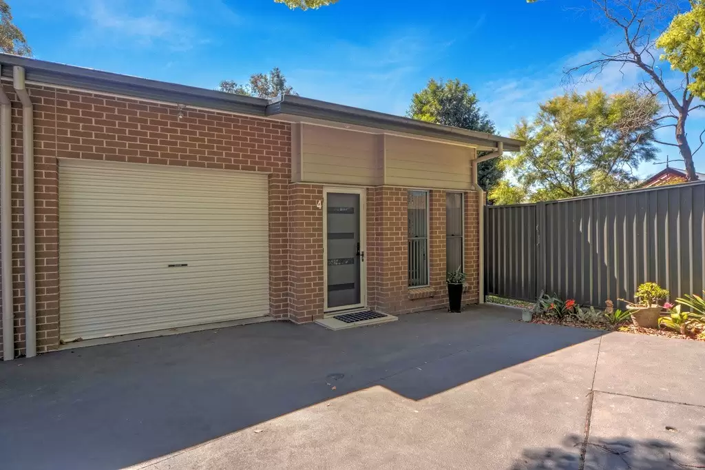 4/52 Shoalhaven Street, Nowra Sold by Integrity Real Estate - image 1