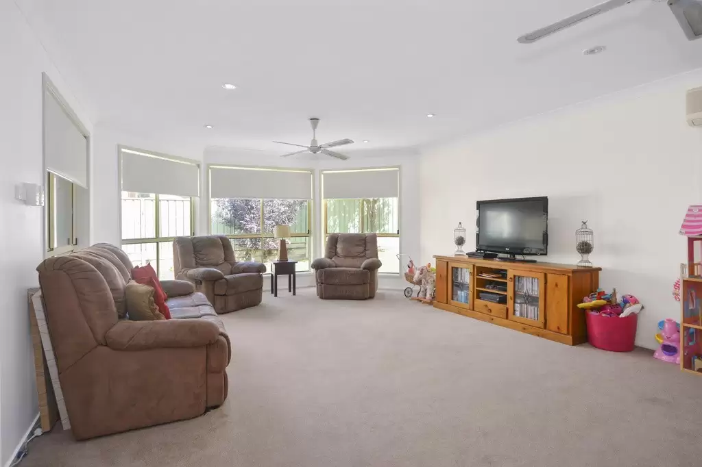 46 Lydon Crescent, West Nowra Sold by Integrity Real Estate - image 5