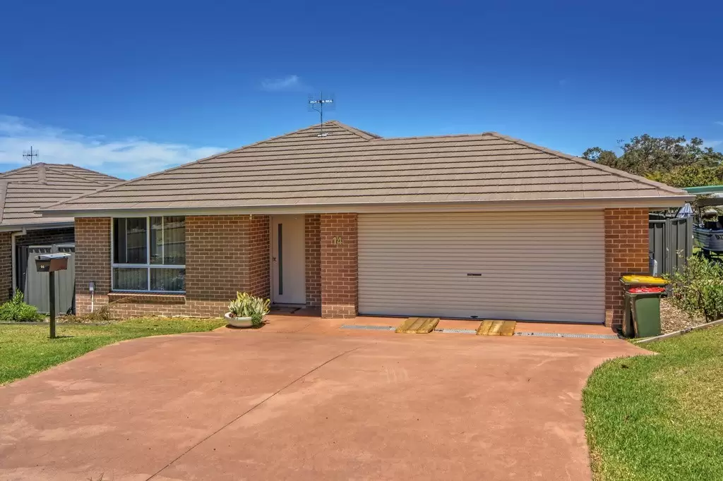 14 Sutherland Drive, North Nowra Sold by Integrity Real Estate - image 1