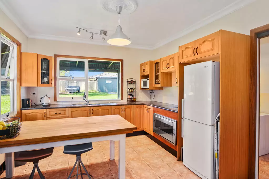 102 Greenwell Point Road, Worrigee Sold by Integrity Real Estate - image 3
