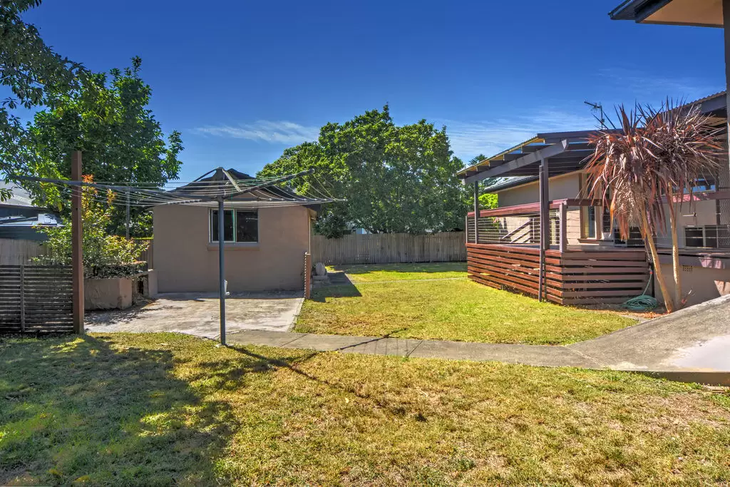 3 Fuchsia Crescent, Bomaderry Sold by Integrity Real Estate - image 8