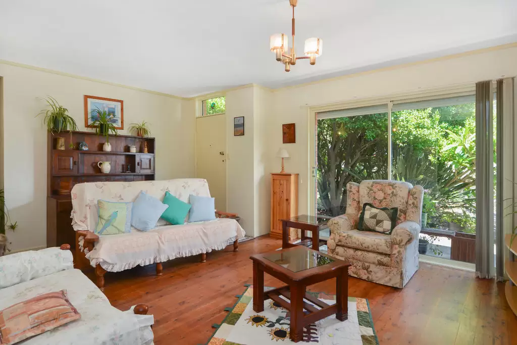 158 Wallace Street, Nowra Sold by Integrity Real Estate - image 1