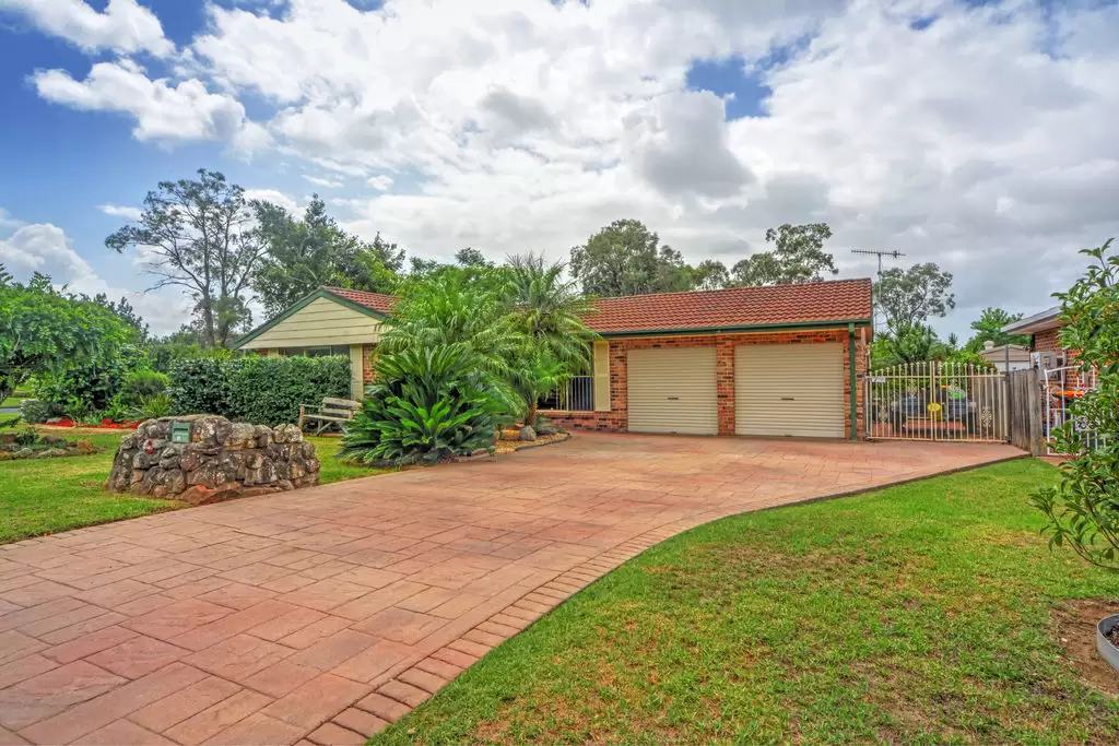 10 Romar Close, Bomaderry Sold by Integrity Real Estate - image 1