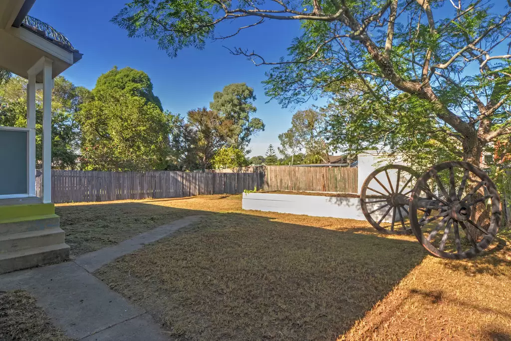 7 Alfred Street, Bomaderry Sold by Integrity Real Estate - image 7