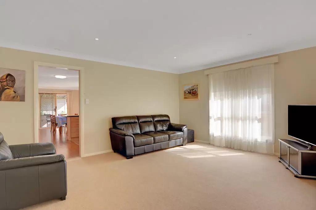 69 Lyndhurst Drive, Bomaderry Sold by Integrity Real Estate - image 3