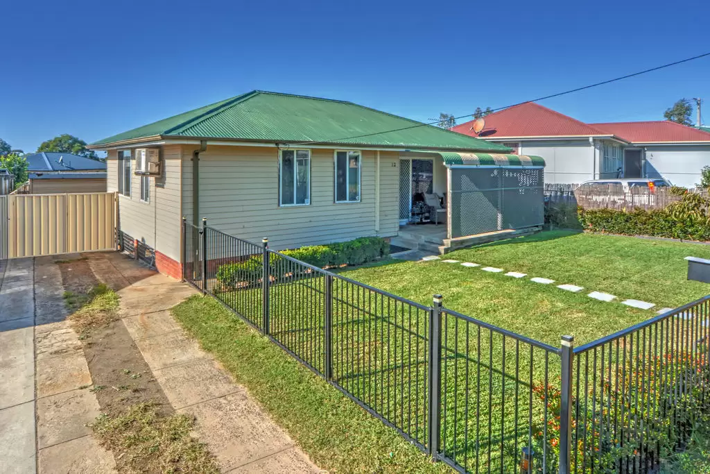 12 Shirley Street, Bomaderry Sold by Integrity Real Estate - image 2