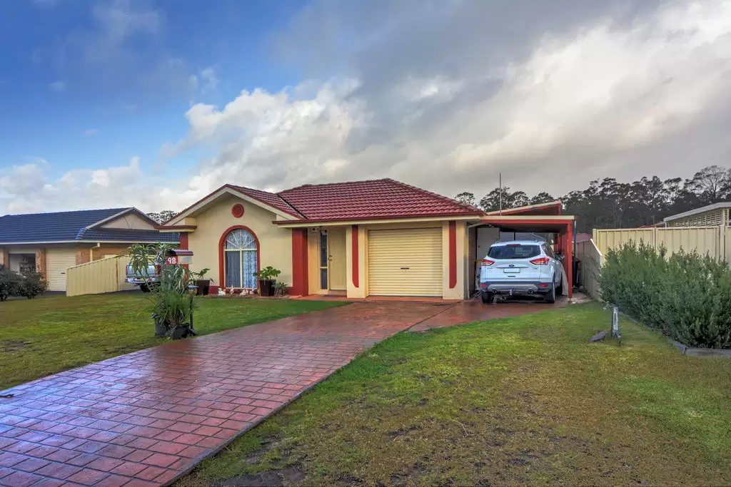 98 Isa Road, Worrigee Sold by Integrity Real Estate - image 1