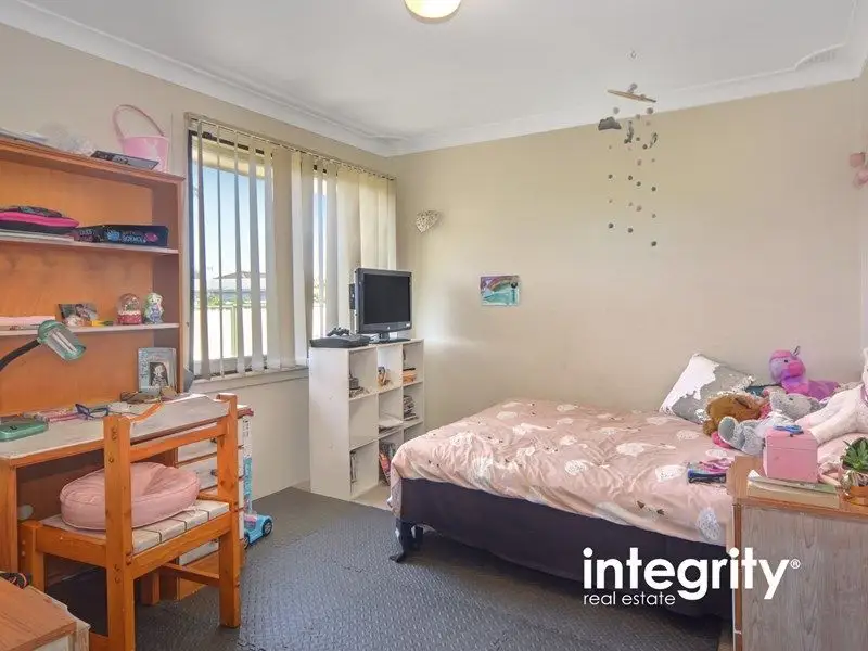 2 Alfred Street, Bomaderry Leased by Integrity Real Estate - image 5