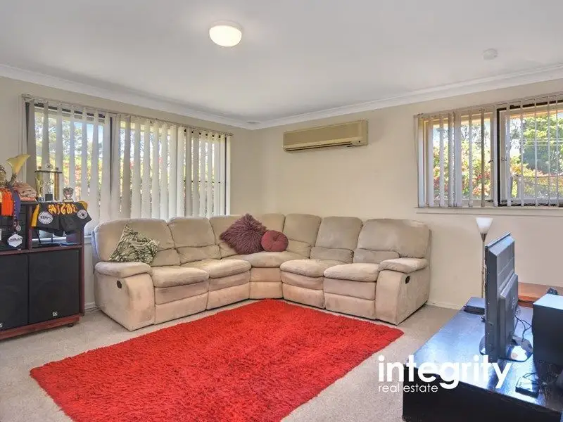 2 Alfred Street, Bomaderry Leased by Integrity Real Estate - image 3