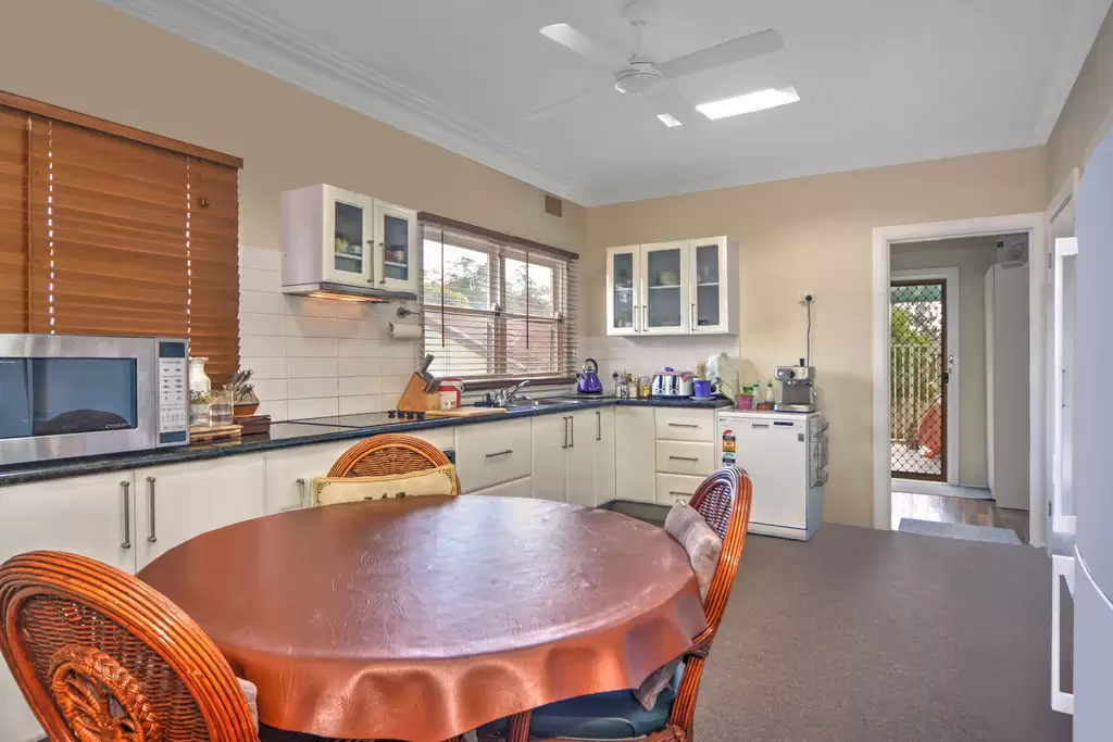 121 Plunkett Street, Nowra Sold by Integrity Real Estate - image 3