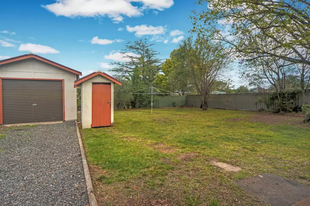 32 Cambewarra Road, Bomaderry Sold by Integrity Real Estate - image 8