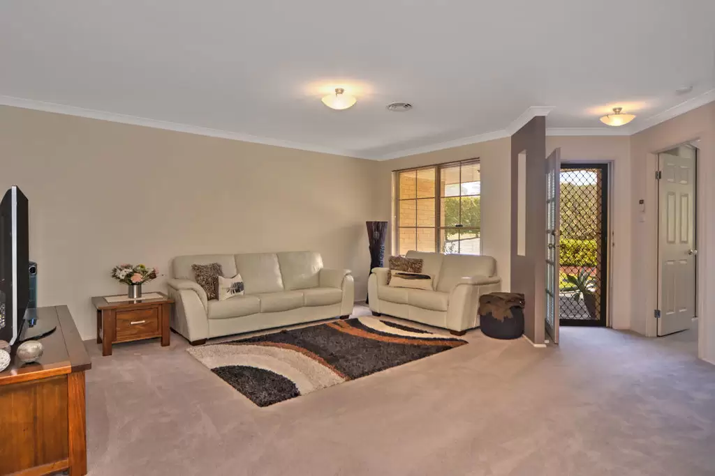 53 Gardenia Crescent, Bomaderry Sold by Integrity Real Estate - image 5