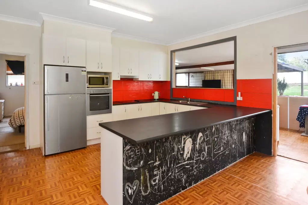 15 Elizabeth Avenue, Nowra Sold by Integrity Real Estate - image 3