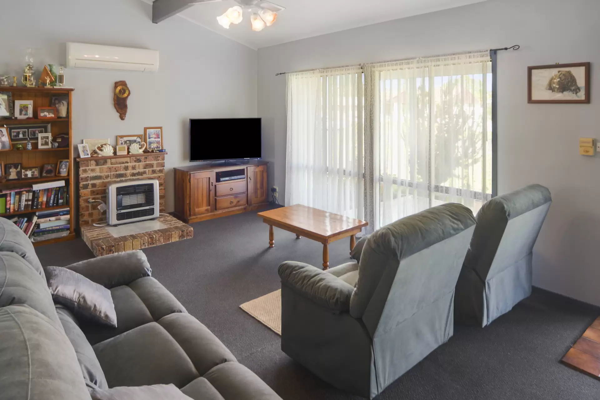 6 Tallayang Street, Bomaderry Sold by Integrity Real Estate - image 3