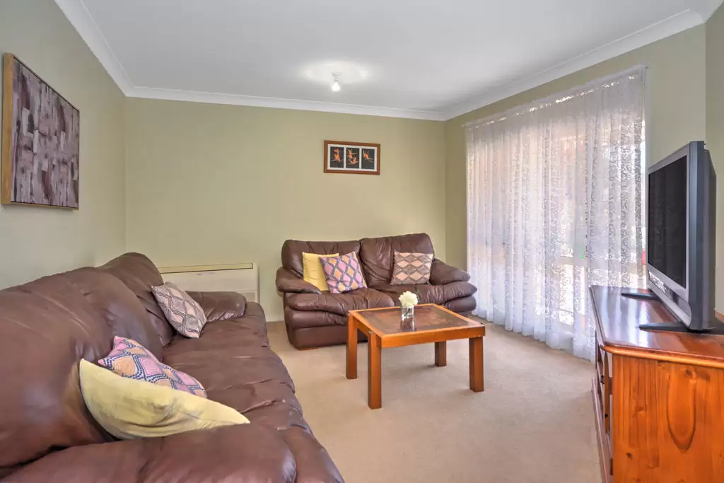 23 Rannoch Drive, West Nowra Sold by Integrity Real Estate - image 2