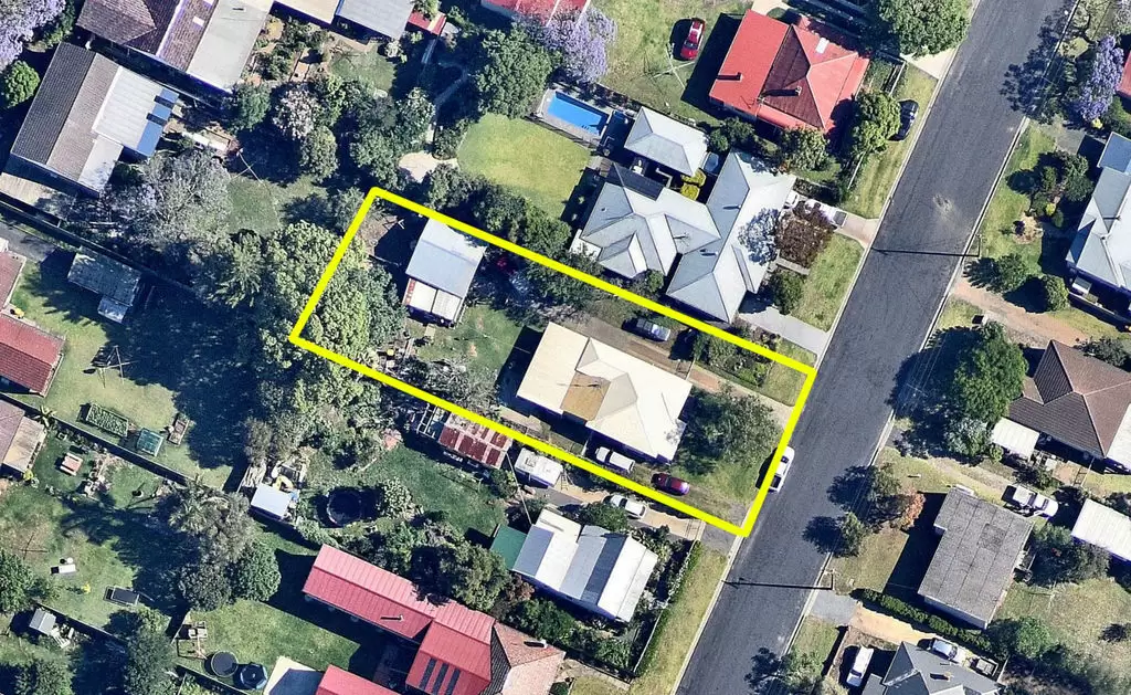 19 Dalwah Street, Bomaderry Sold by Integrity Real Estate - image 2