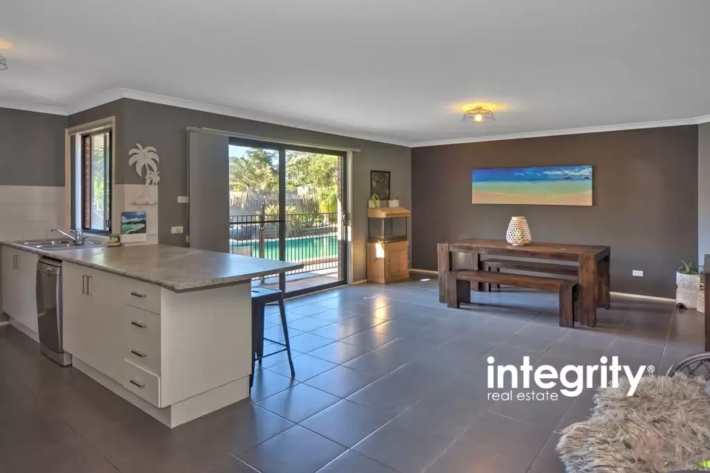 34 Coconut Drive, North Nowra Sold by Integrity Real Estate - image 3