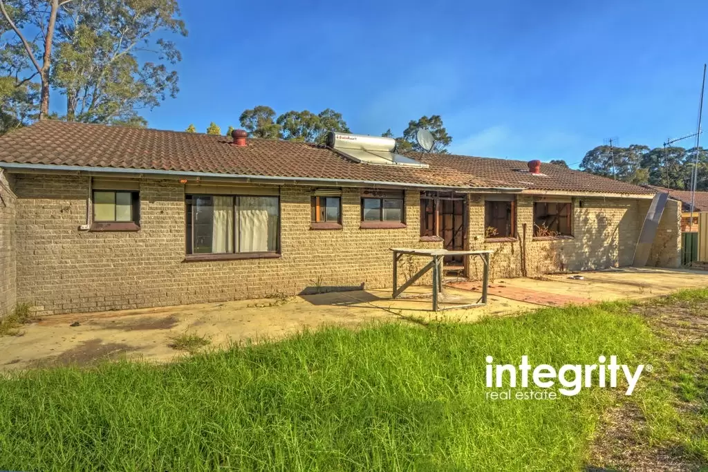 93 Hillcrest Avenue, South Nowra Sold by Integrity Real Estate - image 2