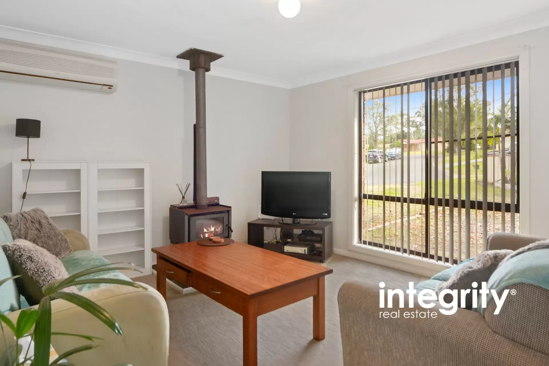 8 Beyeri Avenue, West Nowra Sold by Integrity Real Estate - image 1