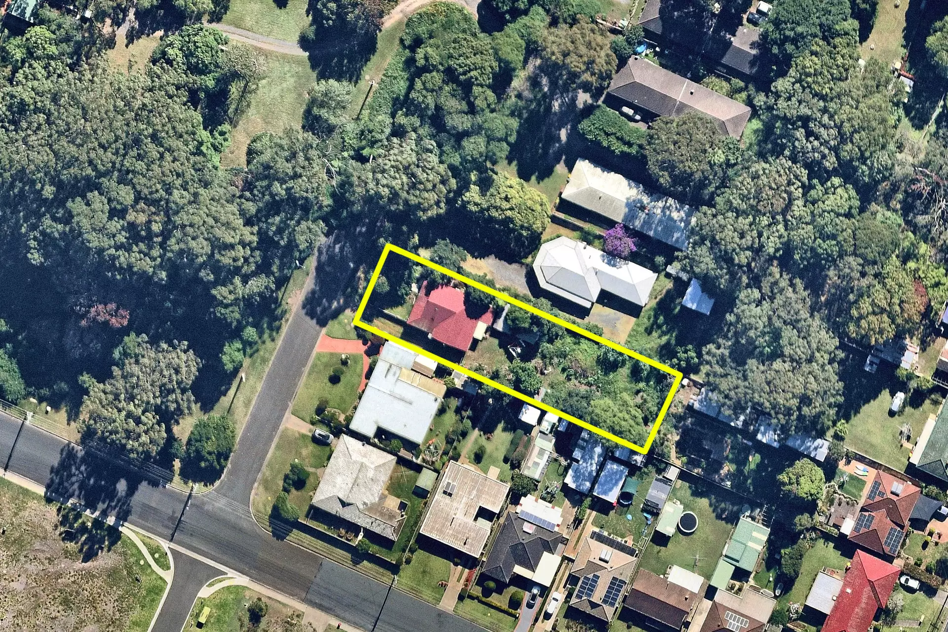 32 Numrock Street, Bomaderry Sold by Integrity Real Estate - image 1