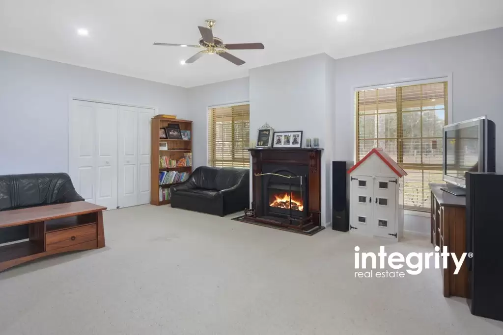 76 Timber Ridge Drive, Nowra Hill Sold by Integrity Real Estate - image 4