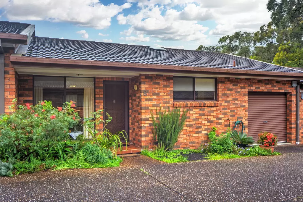 6/5 David Place, Bomaderry Sold by Integrity Real Estate - image 1