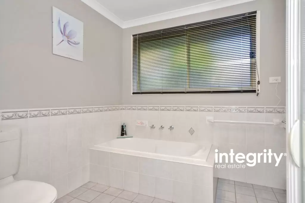 69 Burradoo Crescent, Nowra Sold by Integrity Real Estate - image 8