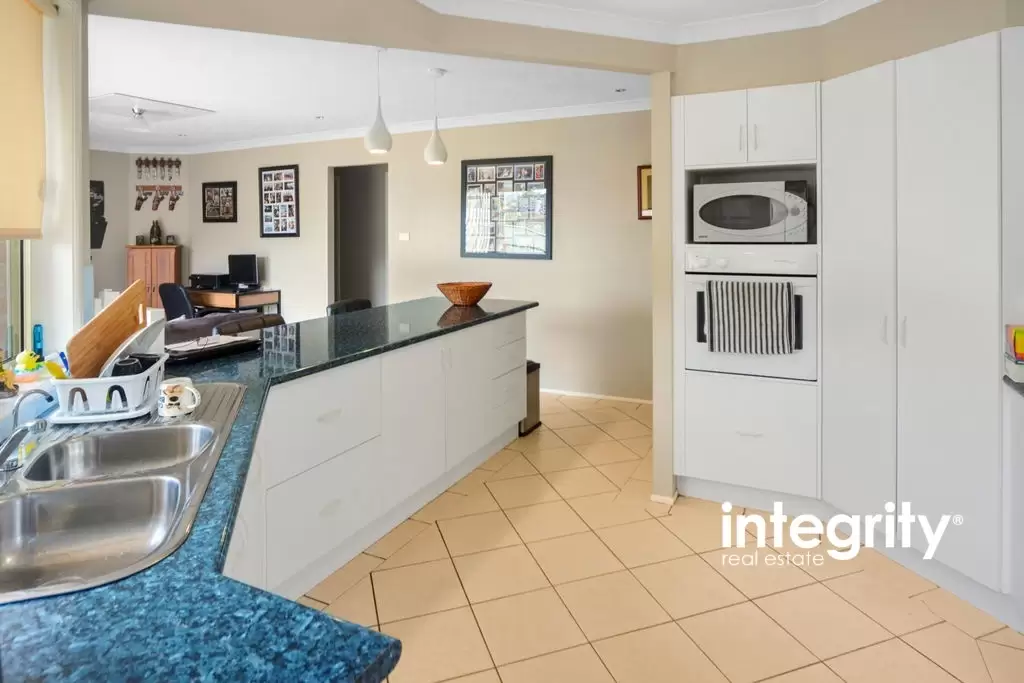 69 Burradoo Crescent, Nowra Sold by Integrity Real Estate - image 5