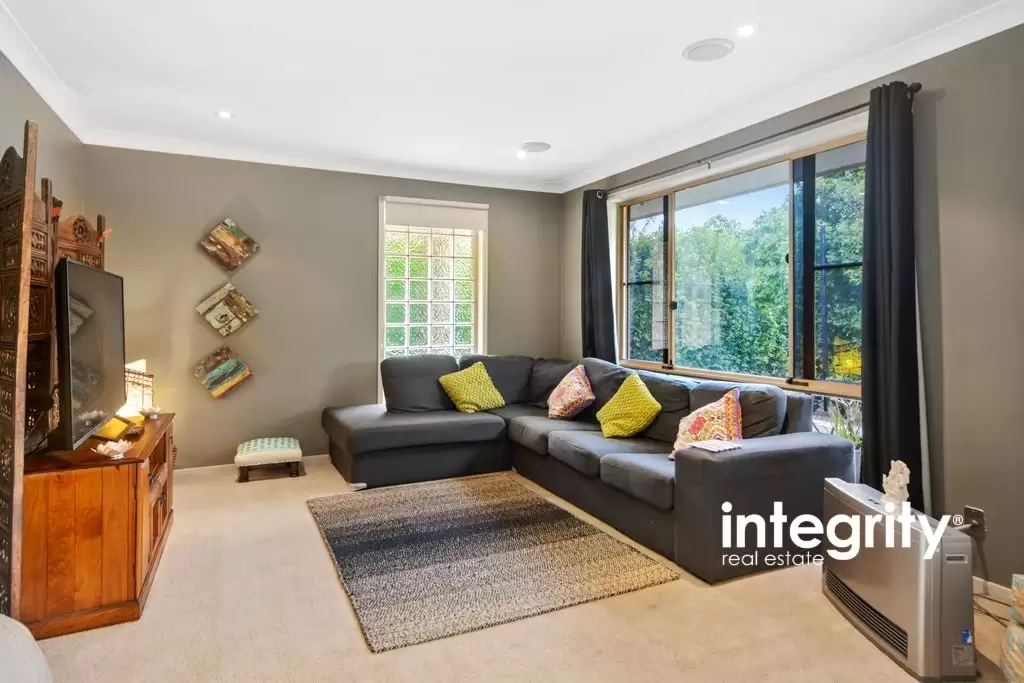 72 Coconut Drive, North Nowra Sold by Integrity Real Estate - image 3