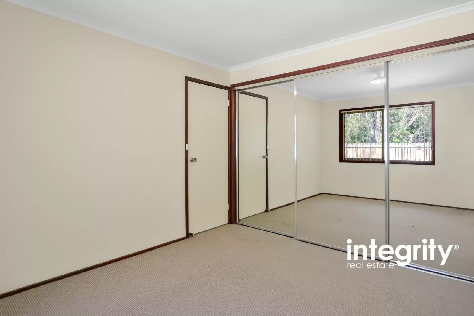 6/6 Carisbrooke Close, Bomaderry Sold by Integrity Real Estate - image 6