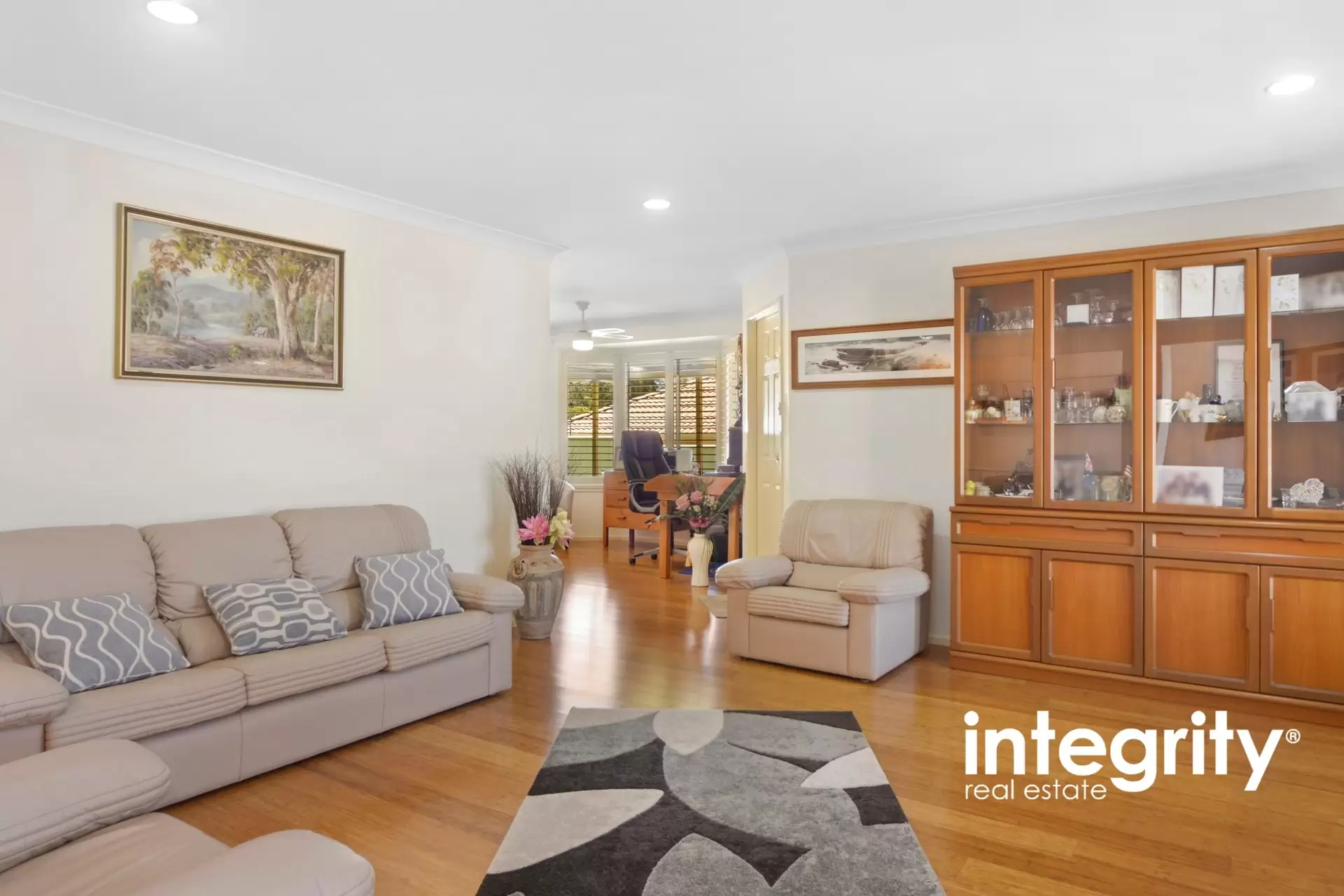 3 Wisteria Place, Bomaderry Sold by Integrity Real Estate - image 2