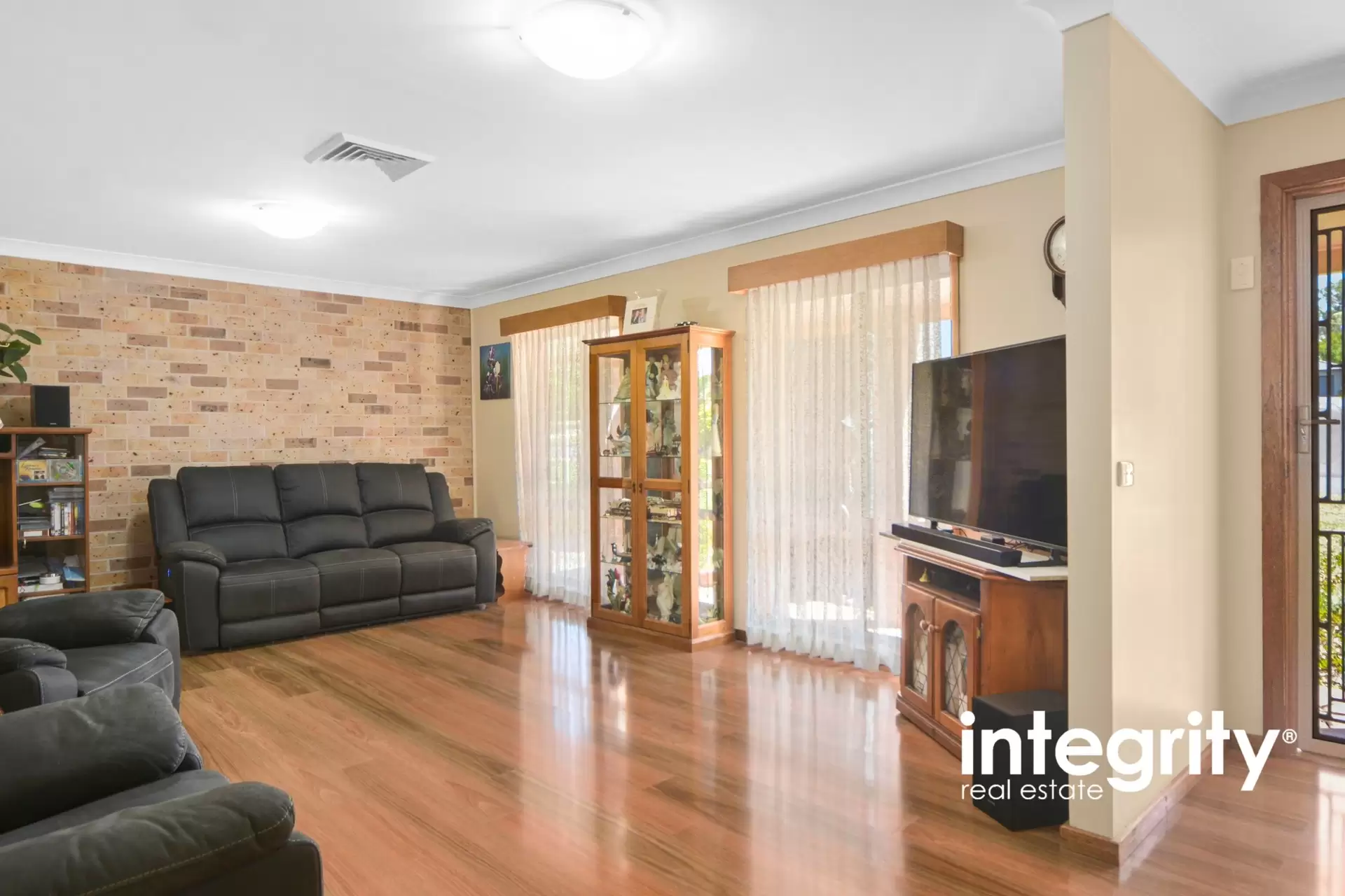 39 Devlin Avenue, North Nowra Sold by Integrity Real Estate - image 2