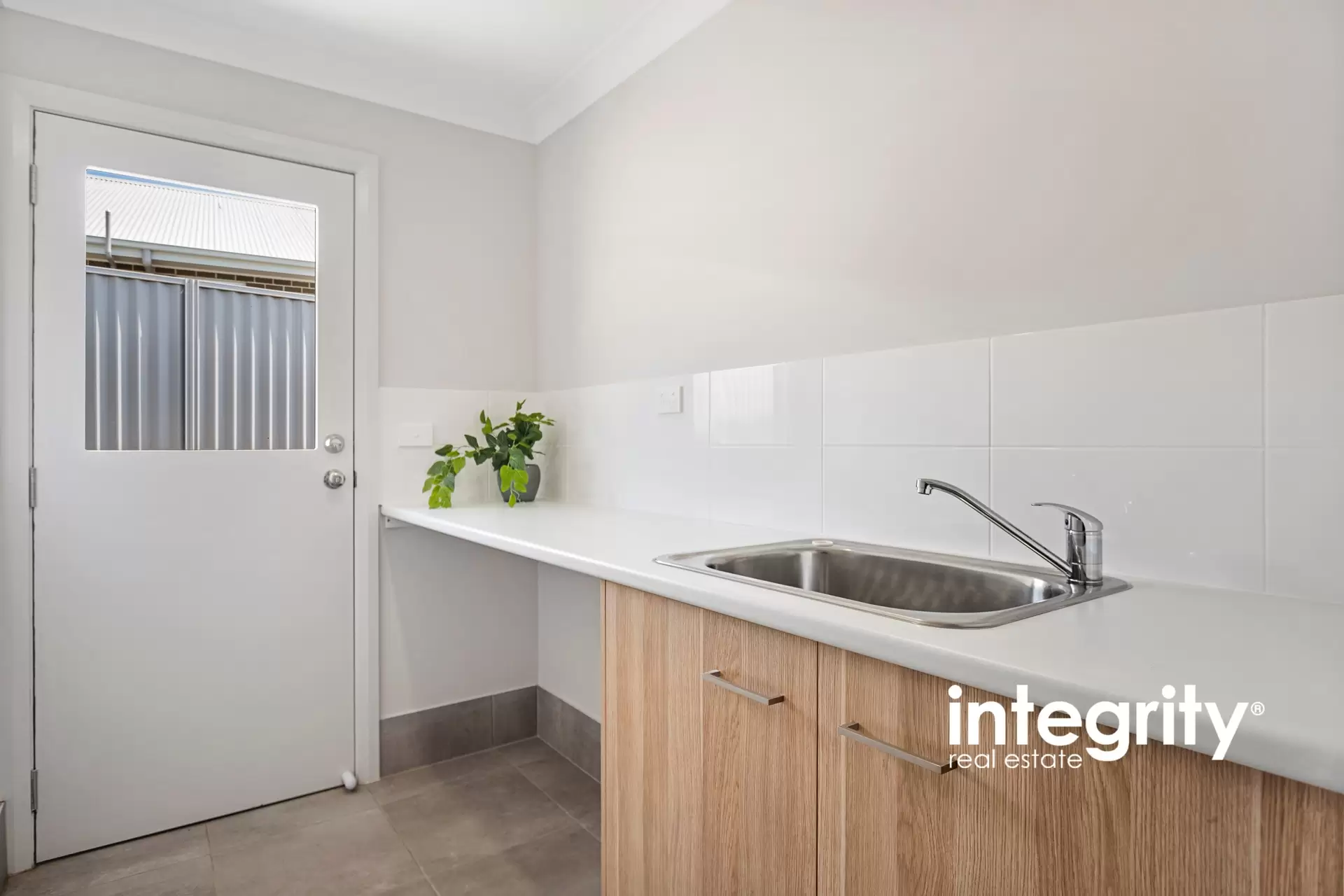 16 Jindalee Crescent, Nowra Sold by Integrity Real Estate - image 9