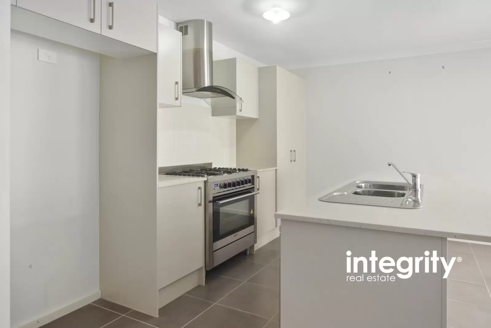 31 Basil Street, South Nowra Sold by Integrity Real Estate - image 2