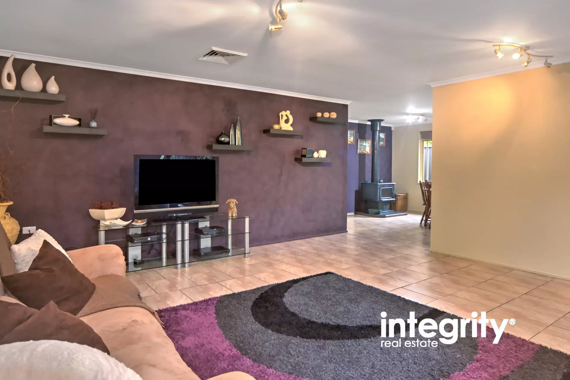 11 Stockley Close, West Nowra Sold by Integrity Real Estate - image 2