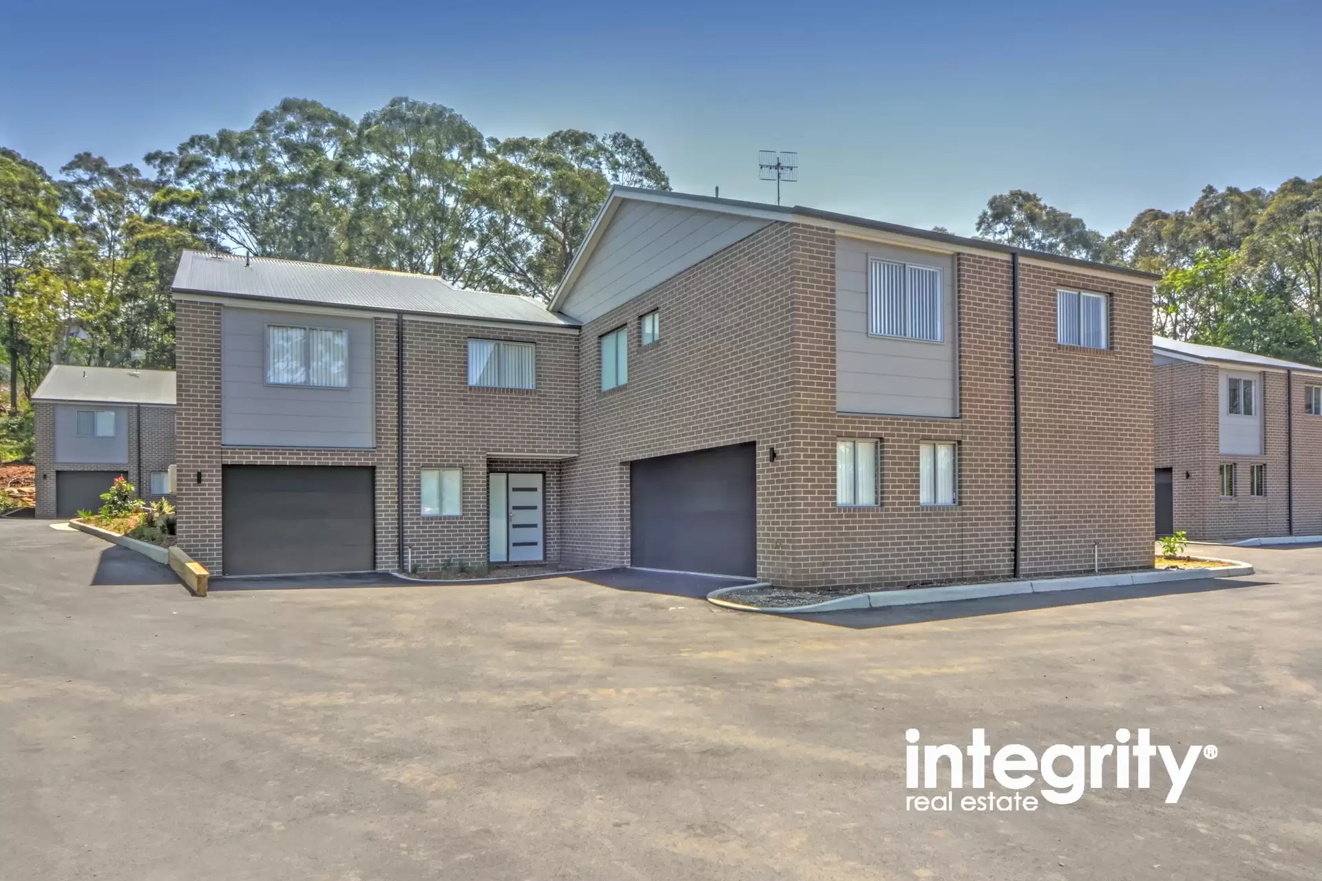 11/76 Brinawarr Street, Bomaderry Sold by Integrity Real Estate